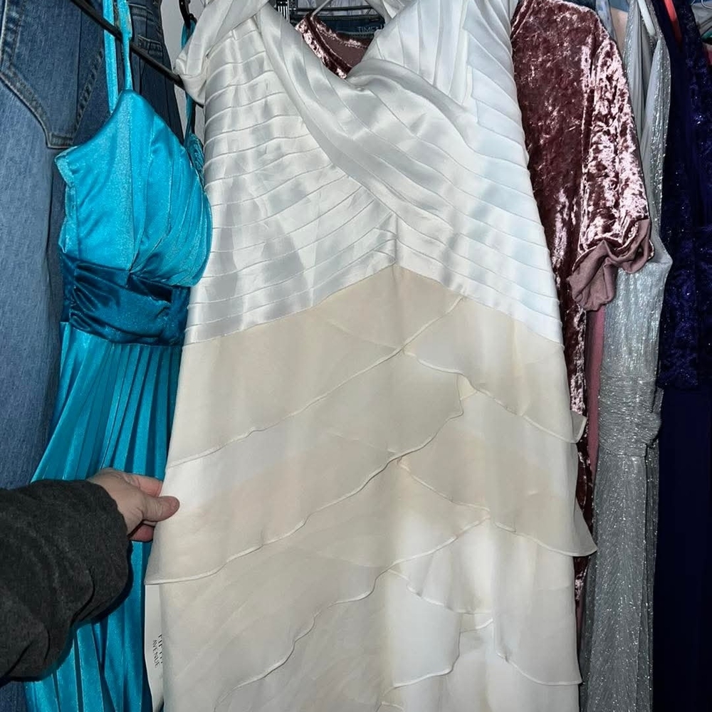 Elegant White Layered Dress